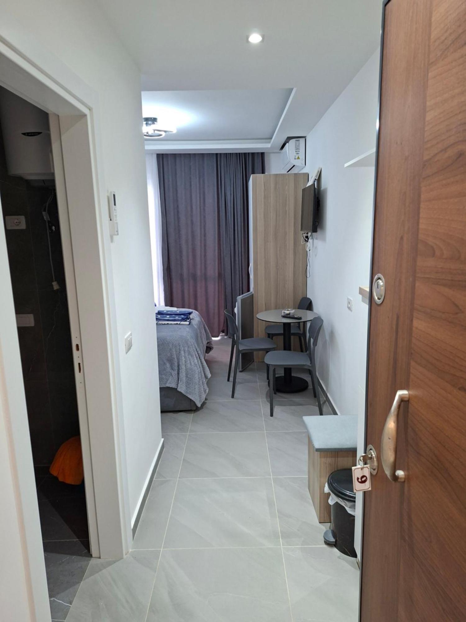 D&D Hotel Shëngjin 部屋 写真